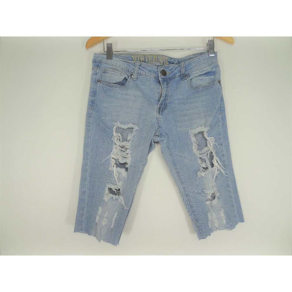 VIP Distressed Jean Shorts Light Wash Size 6/7